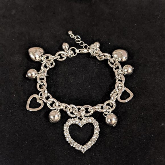 Crystal Heart Charm Bracelet - Picture 2 of 4
